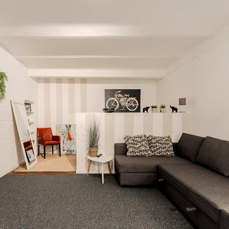 Stadtnahe & Ruhig Gelegen, Fusslaeufig Zur Alster Hambourg Extérieur photo
